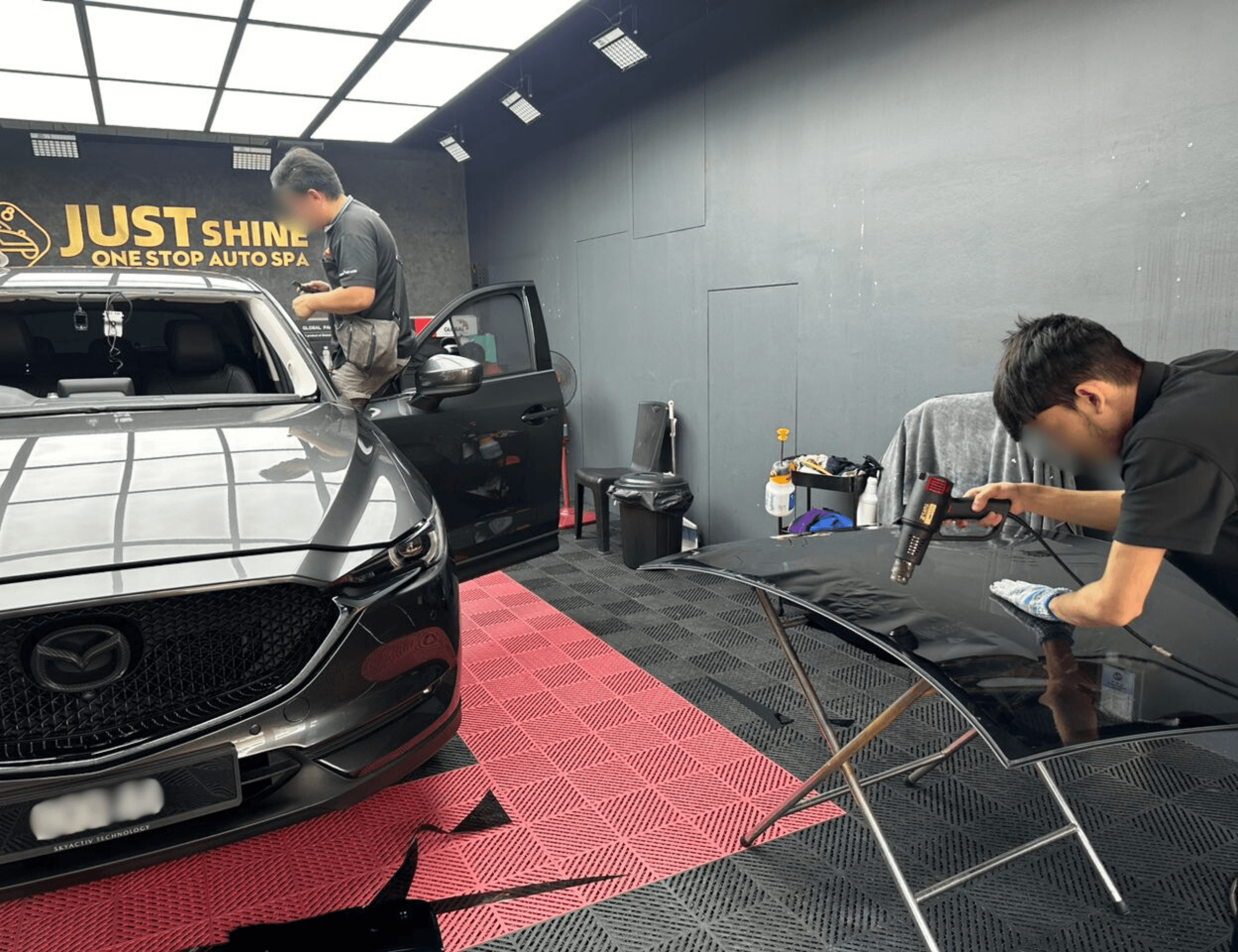 Windscreen Replacement Service 3